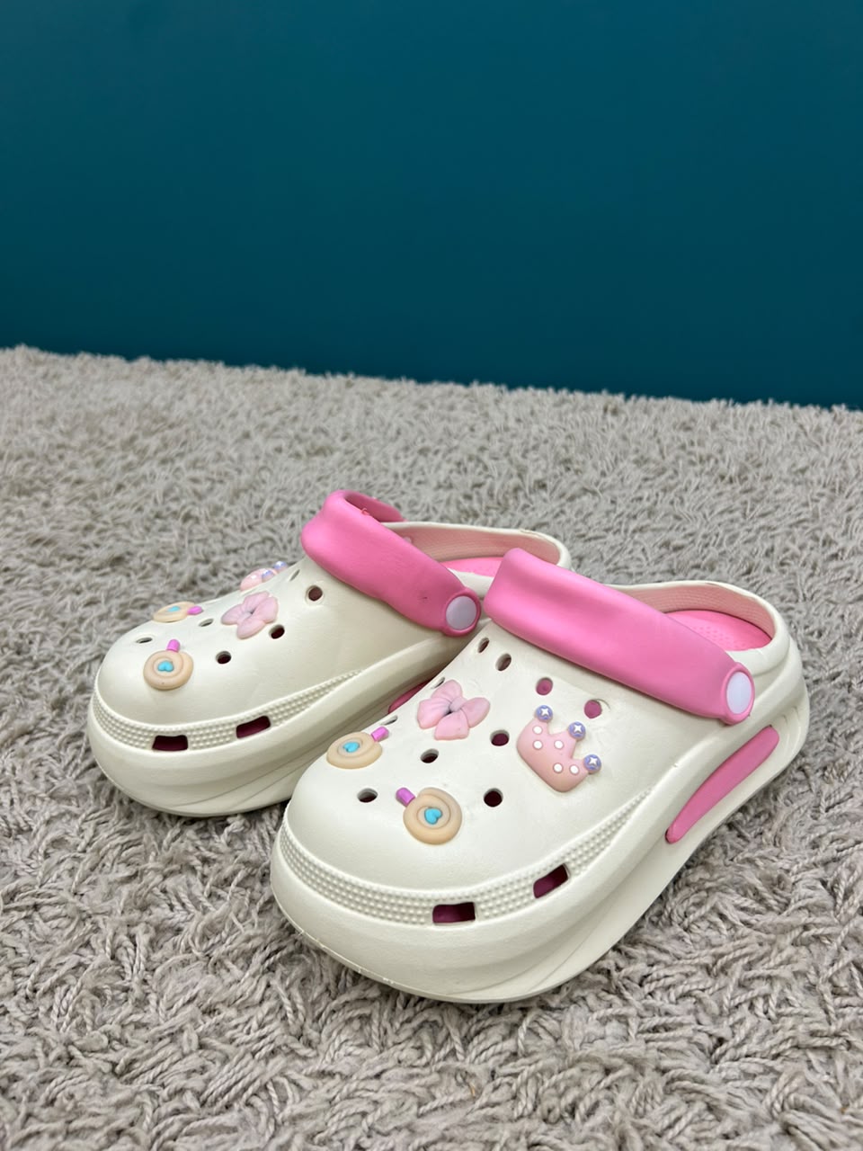 Crocs