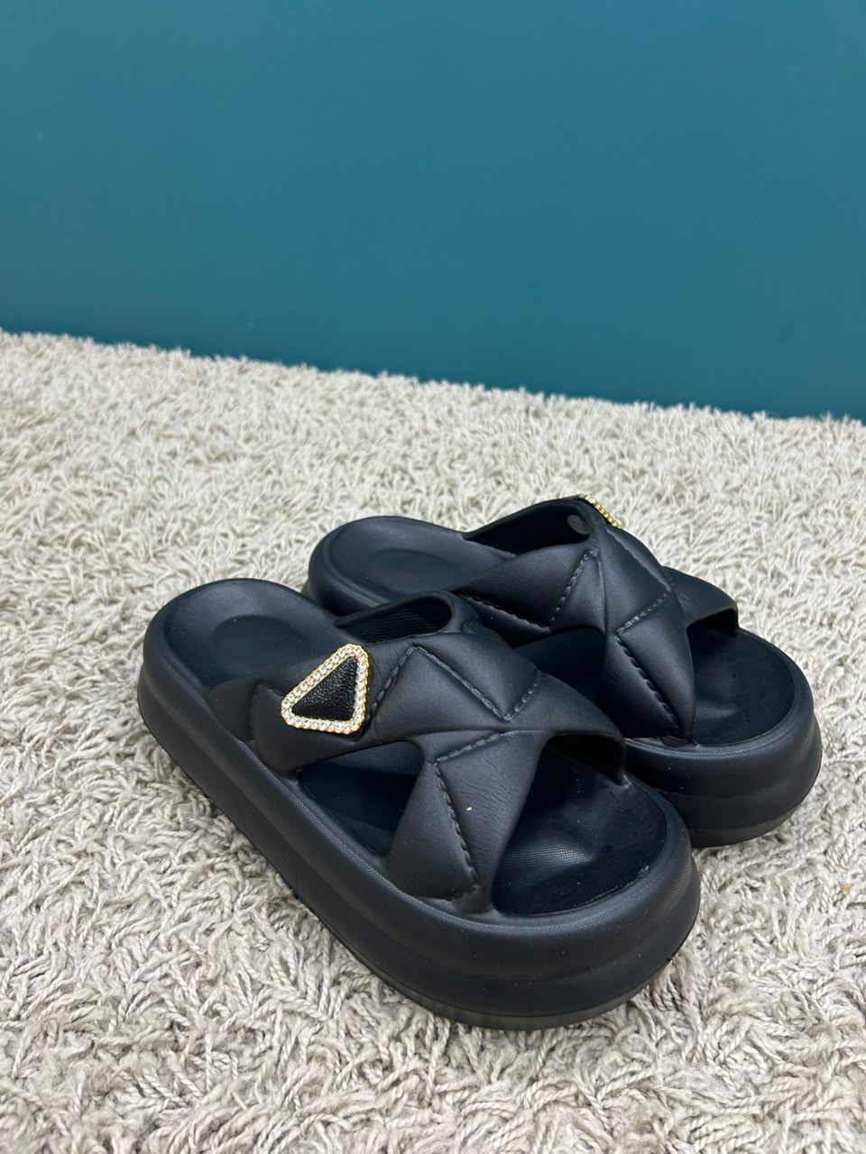 Black Slip on