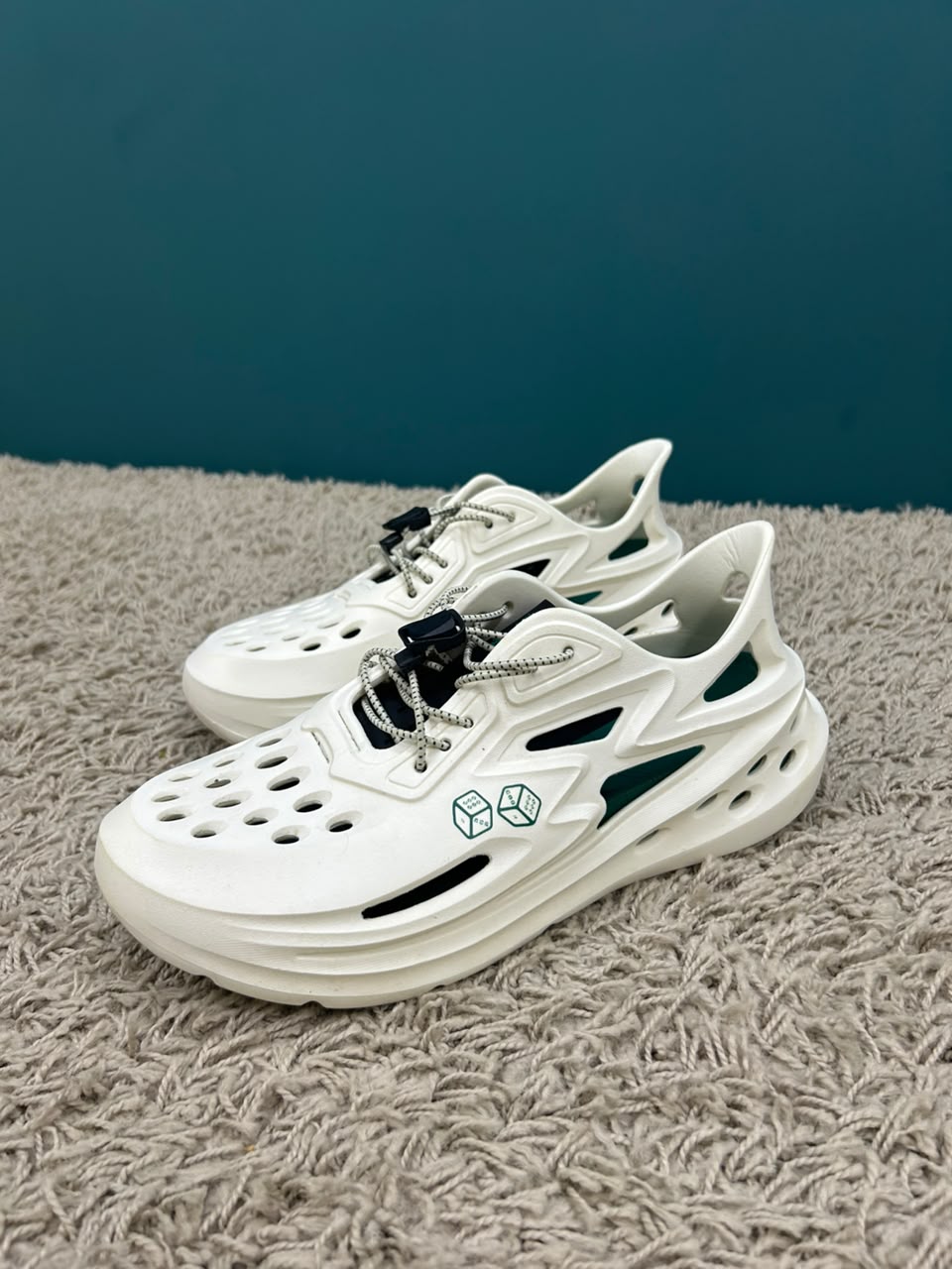 Sneaker Men's Wear