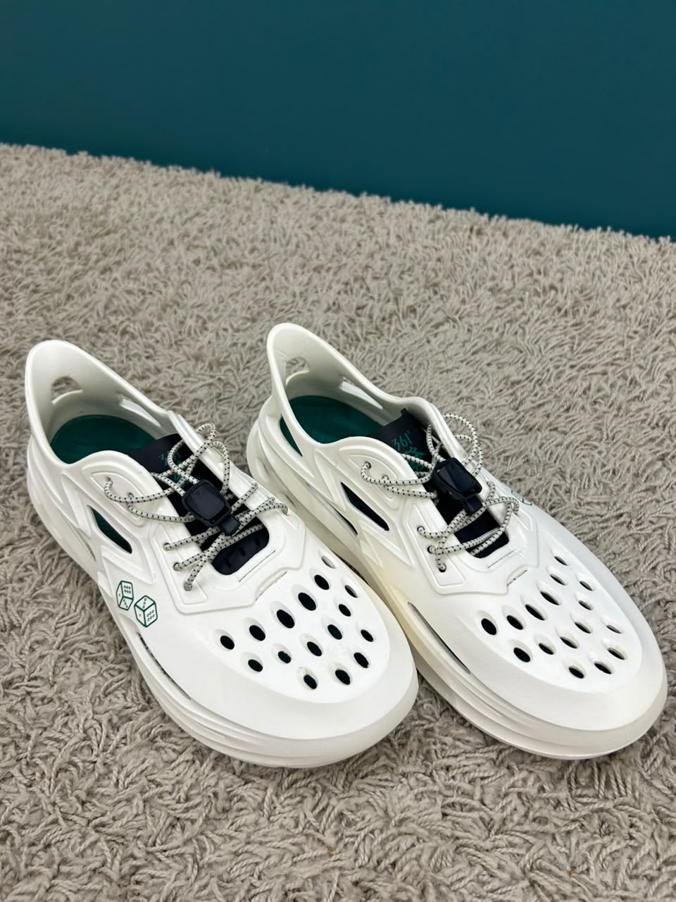Sneaker Men's Wear