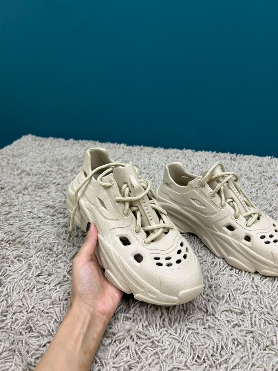 Sneaker